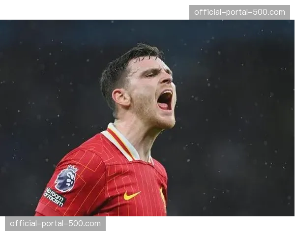 卡拉格指出：利物浦三中卫体系漏洞更大，后卫频繁前插没有明确盯防目标